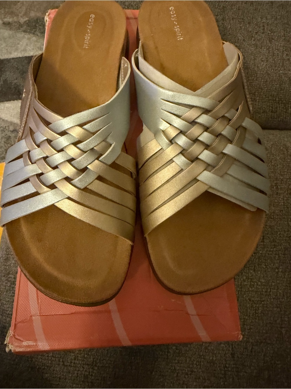 NIB Easy Spirit Woven Metallic Gold/Silver Slide Sandals in Gold
